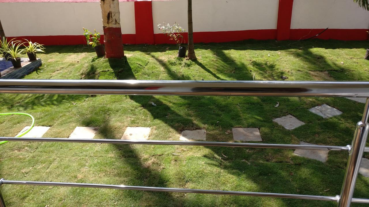 Hotel Mary Joey Baga Dış mekan fotoğraf